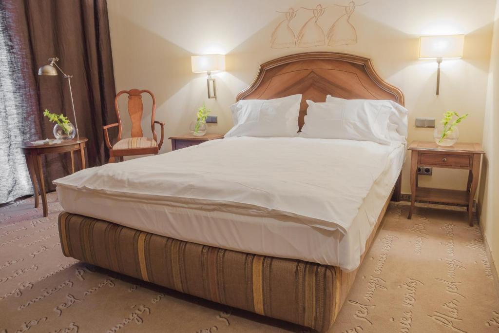 Hotel Rejs أوستكا الغرفة الصورة