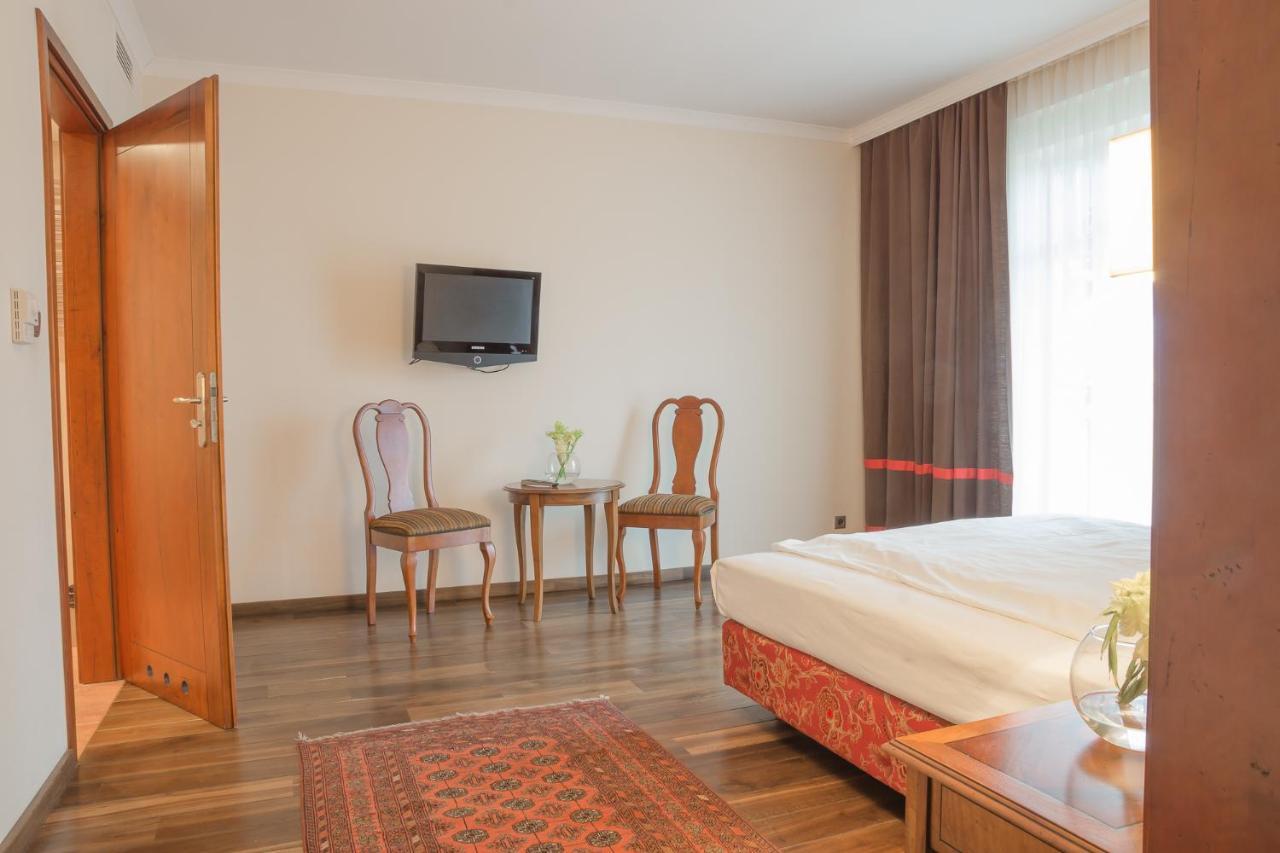 Hotel Rejs أوستكا الغرفة الصورة